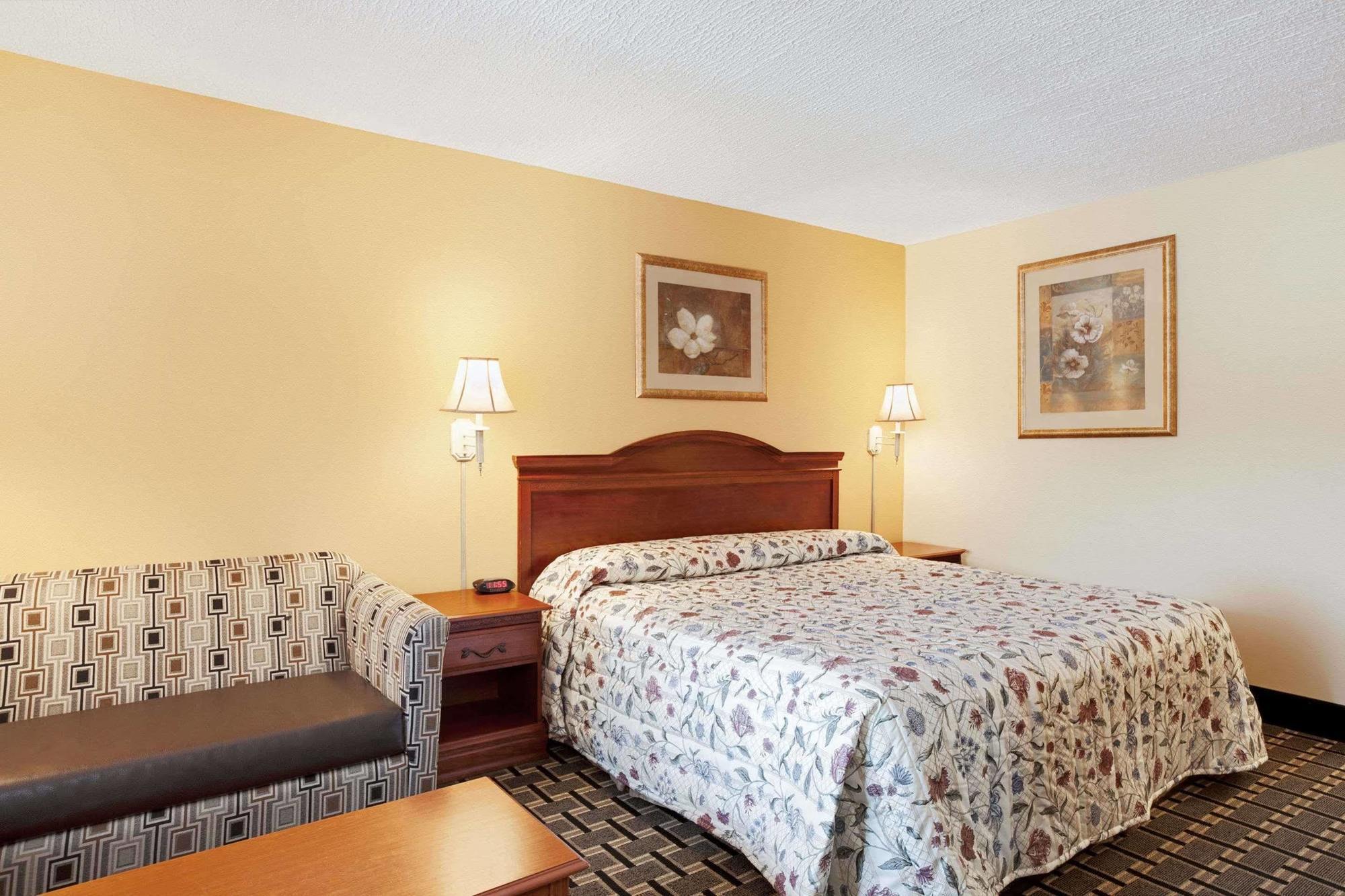 Knights Inn Mount Laurel Exterior foto